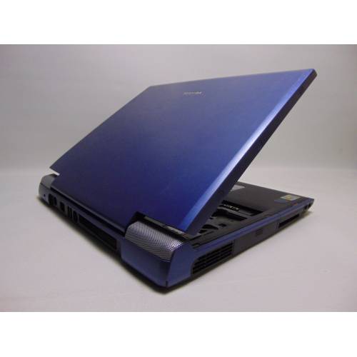 TOSHIBA korpus